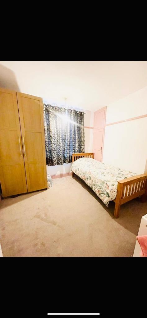 Room to rent in East Croydon 