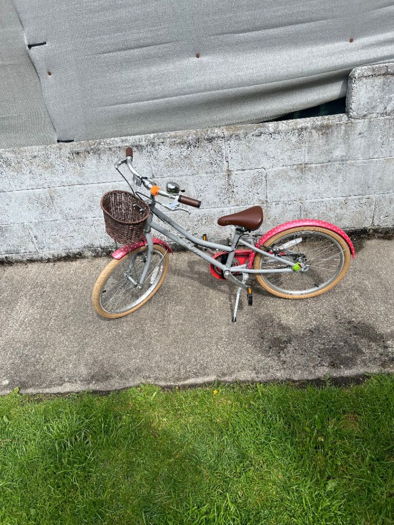 Girls bike 