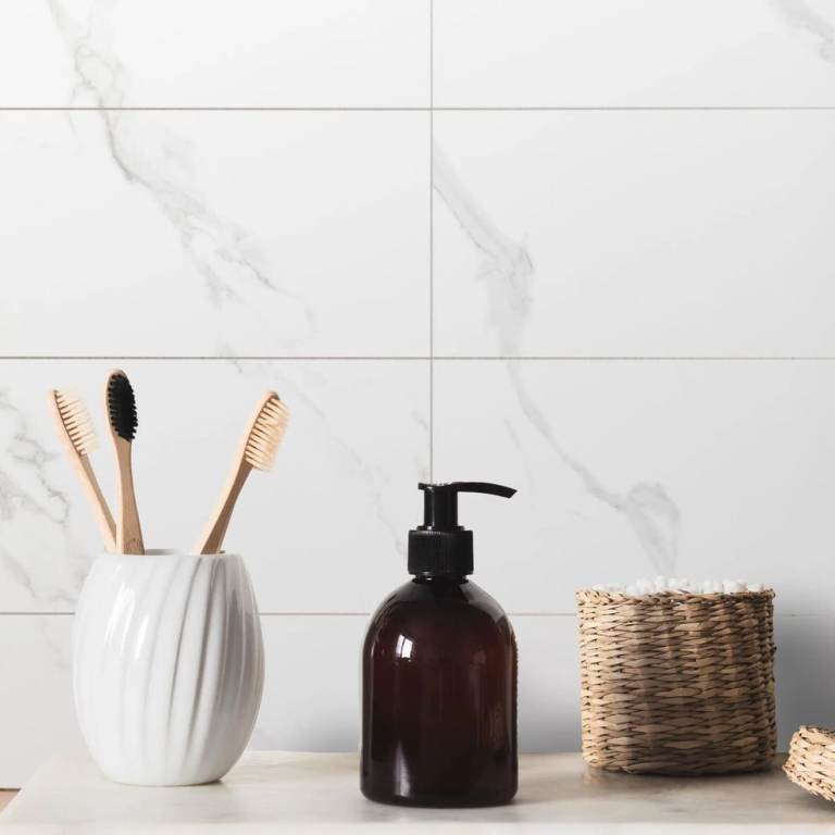 ⚠️ White Carrera Tile⚠️ Wetwall panels wet wall OUTLET Bathrooms Sheds Garages salons pubs rentals