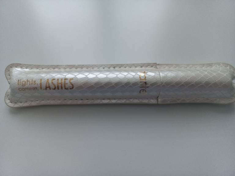 image for NEW TARTE BLACK MASCARA ( £5 EACH WITH PROCEEDS TO GUIDE DOGS )