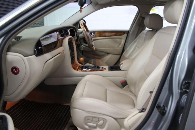 2003 Jaguar XJ 4.2 XJ8 SE 4dr SALOON Petrol Automatic