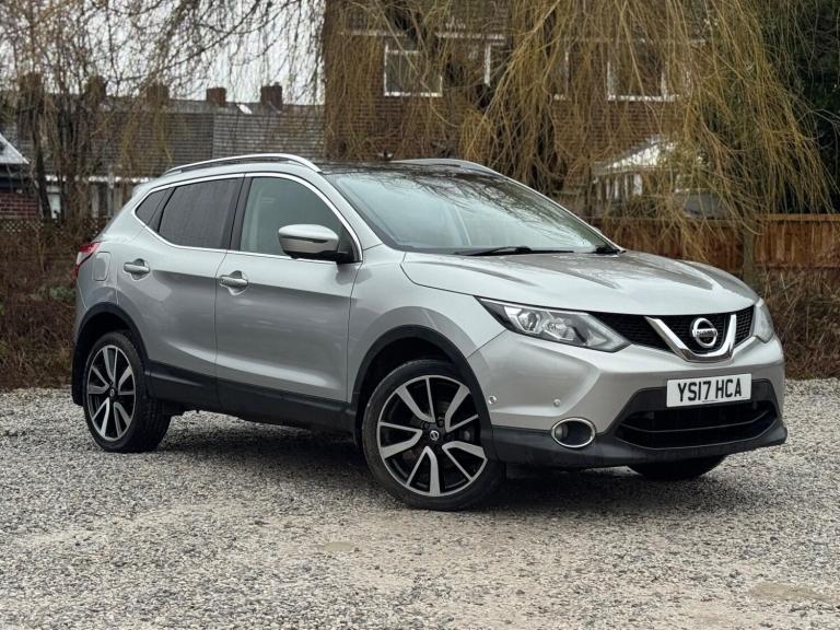 2017 Nissan Qashqai 1.2 DIG-T Tekna 2WD Euro 6 (s/s) 5dr HATCHBACK Petrol Manual
