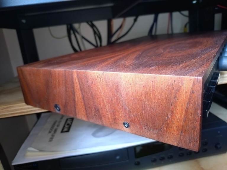 Acoustic & Research (A&R) Cambridge A60 Integrated Amplifier