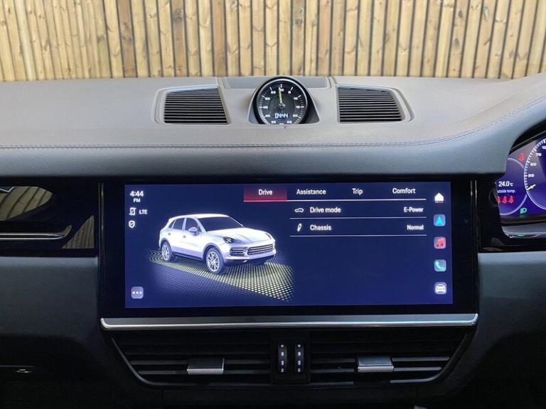 2022 Porsche Cayenne V6 E-Hybrid SUV HYBRID Automatic