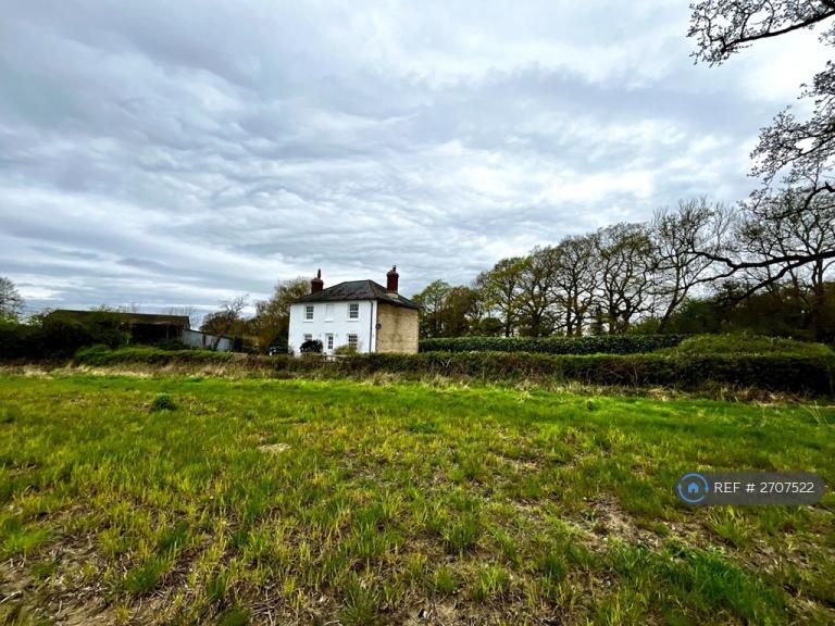 3 bedroom house in Maplehurst Road, West Grinstead, Horsham, RH13 (3 bed) (#2707522)