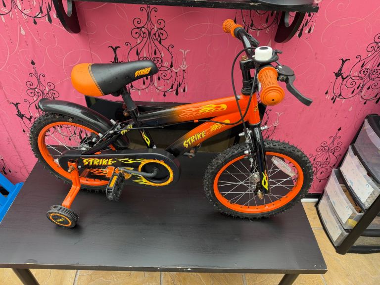 Kids flame bike 