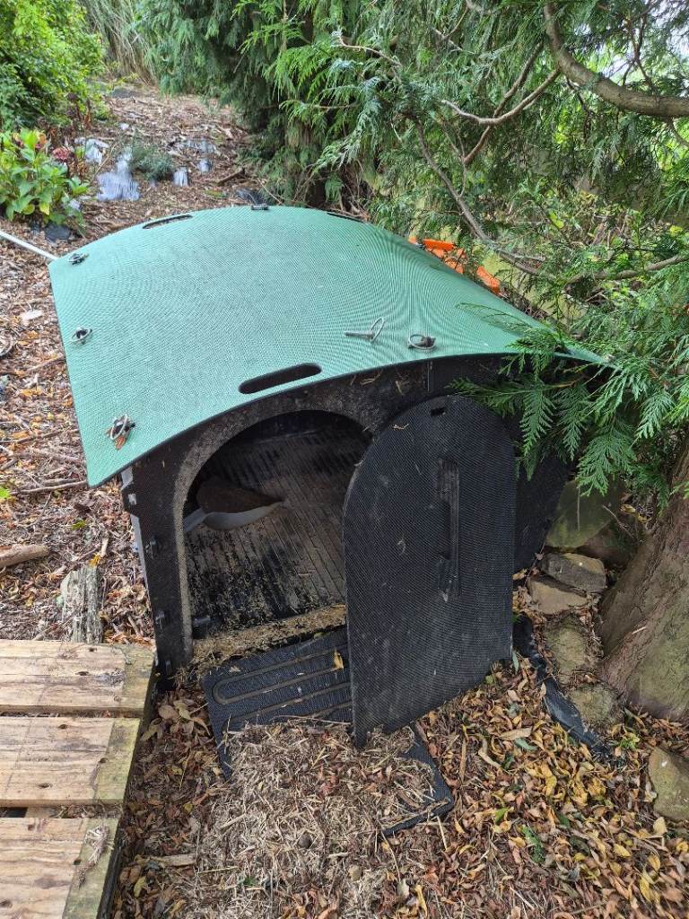 Nestera Duck house