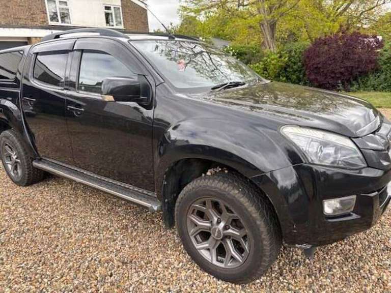 Isuzu, D-MAX, Blade, 4x4 Pick Up, 2016, Automatic, 2.5l twin turbo, hard top