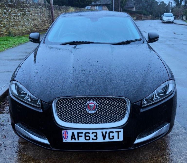 Jaguar XF AUTOMATIC satnav great condition Saloon, 2013, 4 doors
