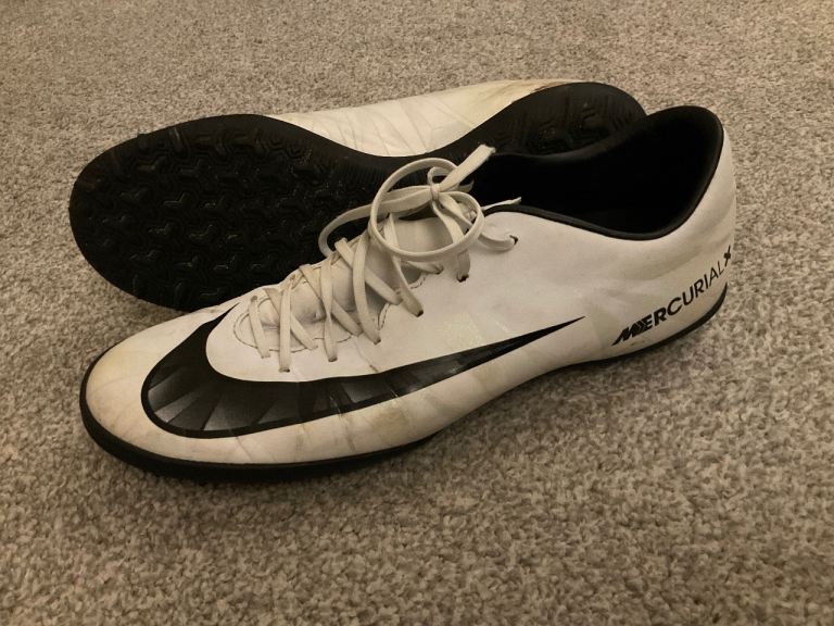 Nike MercurialX Astro football boots