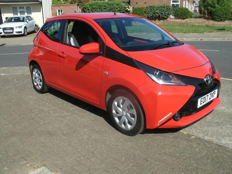 2017 TOYOTA AYGO 1.0 VVTI X PLAY 5 DOOR 