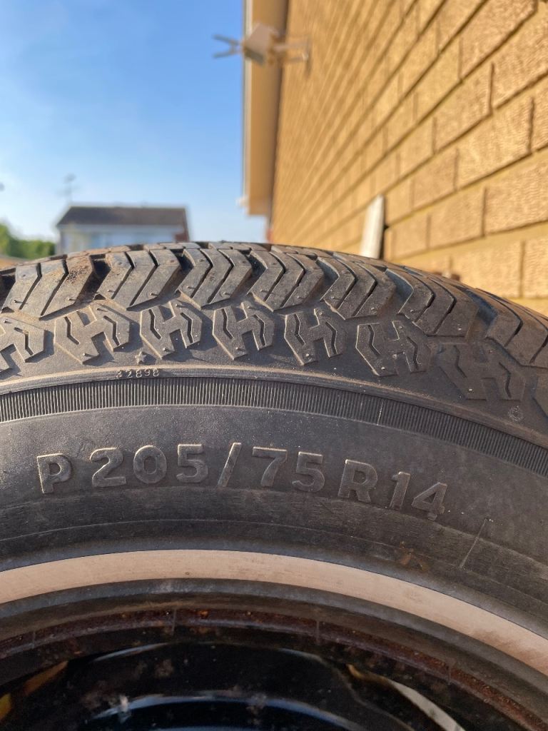  Ford standard 5 stud fitting FREE