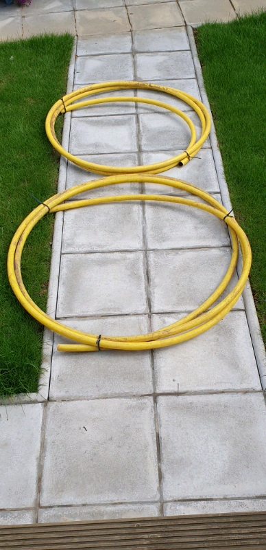 Pipe for gas yellow