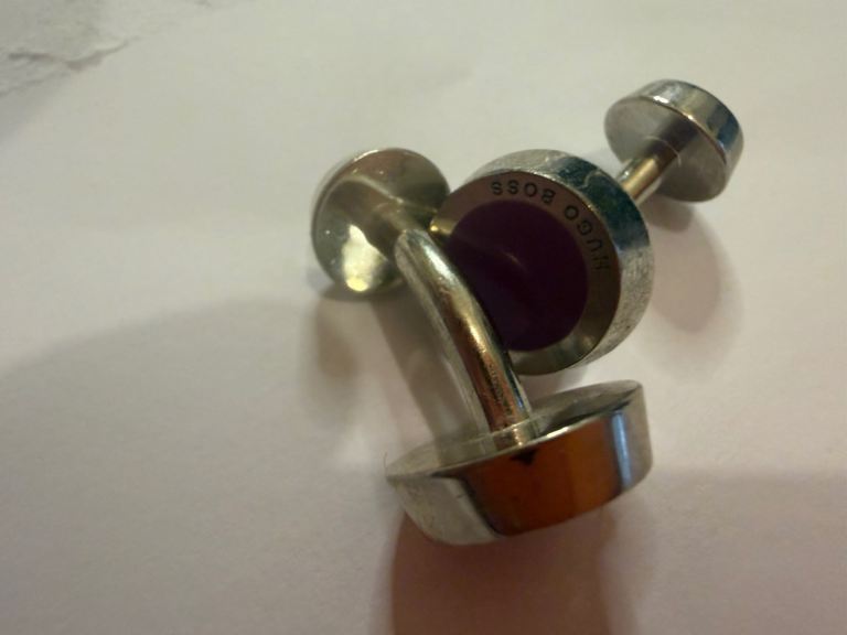Hugo Boss Round Cufflinks – Purple Centre – Polished Finish