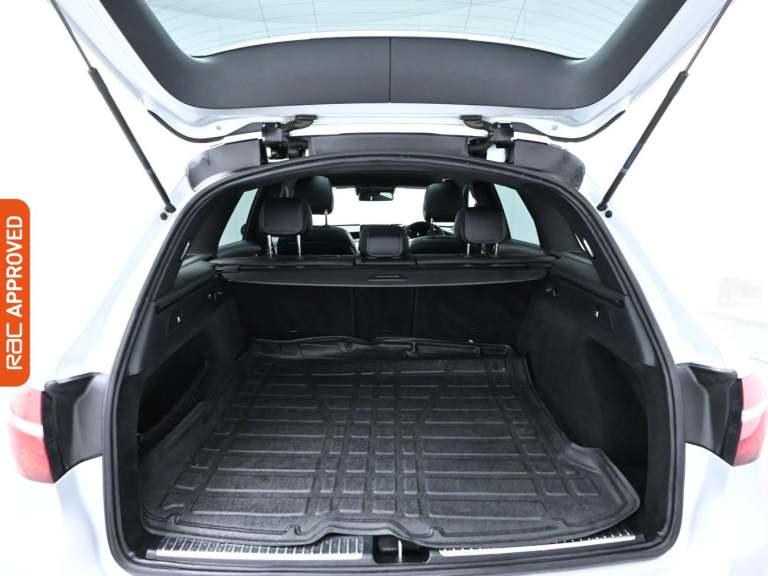 2016 Mercedes-Benz GLC 2.1 GLC250d AMG Line (Premium Plus) SUV 5dr Diesel G-Tronic 4MATIC Euro 6 ...