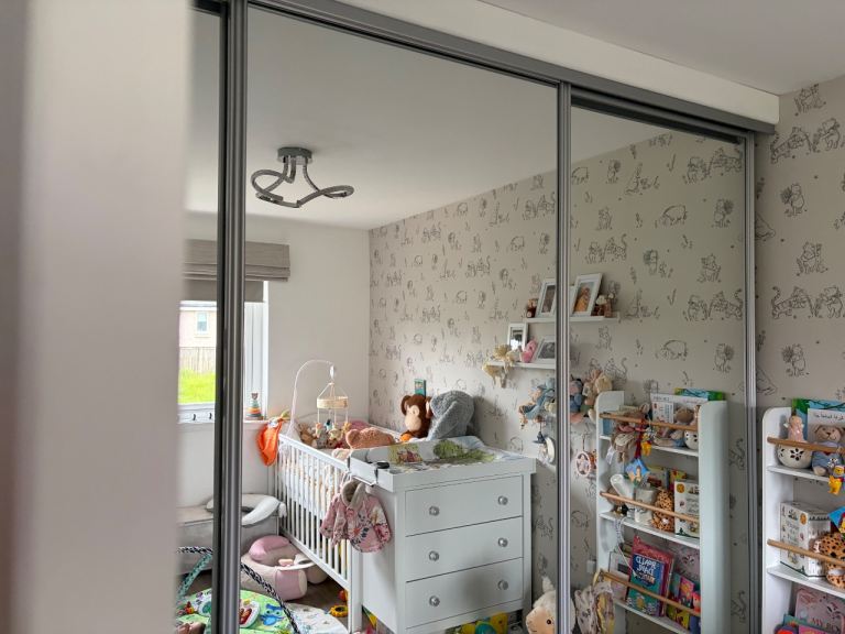 3x Mirrored Sliding Wardrobe Doors – Good Condition
