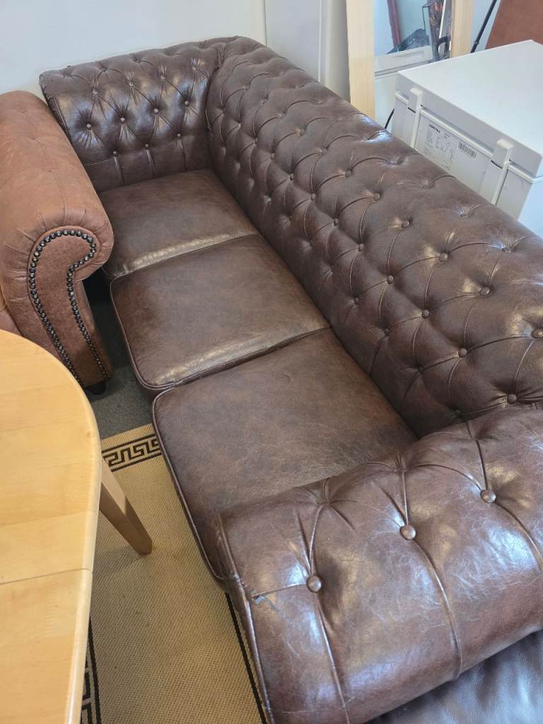 Chesterfield style sofa free delivery 