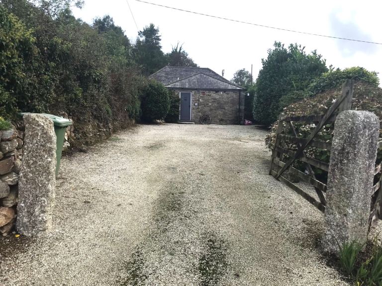 2 bedroom detached barn conversion in Withiel available for short term let 