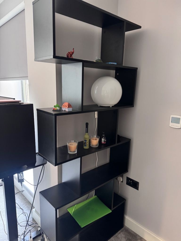 Bookshelf black good condition