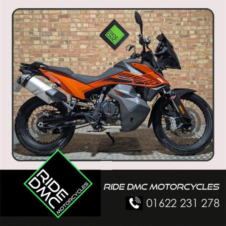 KTM 890 ADVENTURE. GREAT CONDITION. 9900 MILES. ROAD VERSION. FSH
