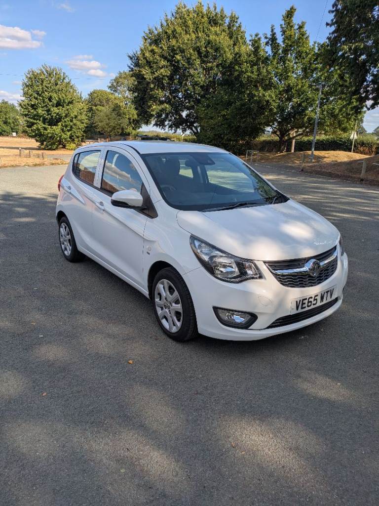 Vauxhall, VIVA, Hatchback, 2015, Manual, 999 (cc), 5 doors
