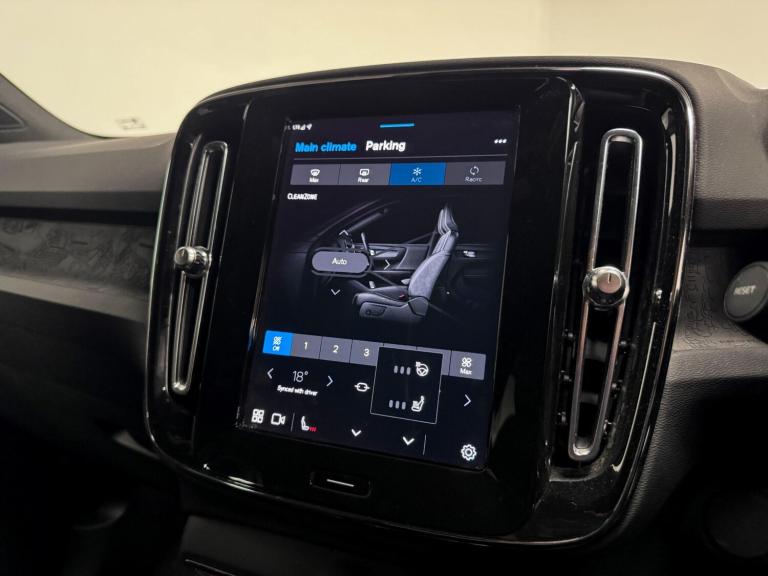 2023 Volvo XC40 Plus P8 AWD (408 hp) ESTATE Electric Automatic