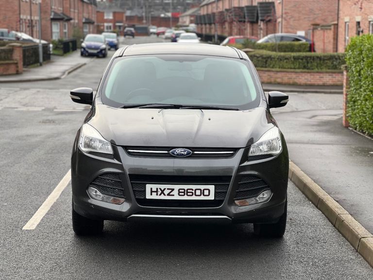 Ford, KUGA, Hatchback, 2015, Manual, 1997 (cc), 5 doors