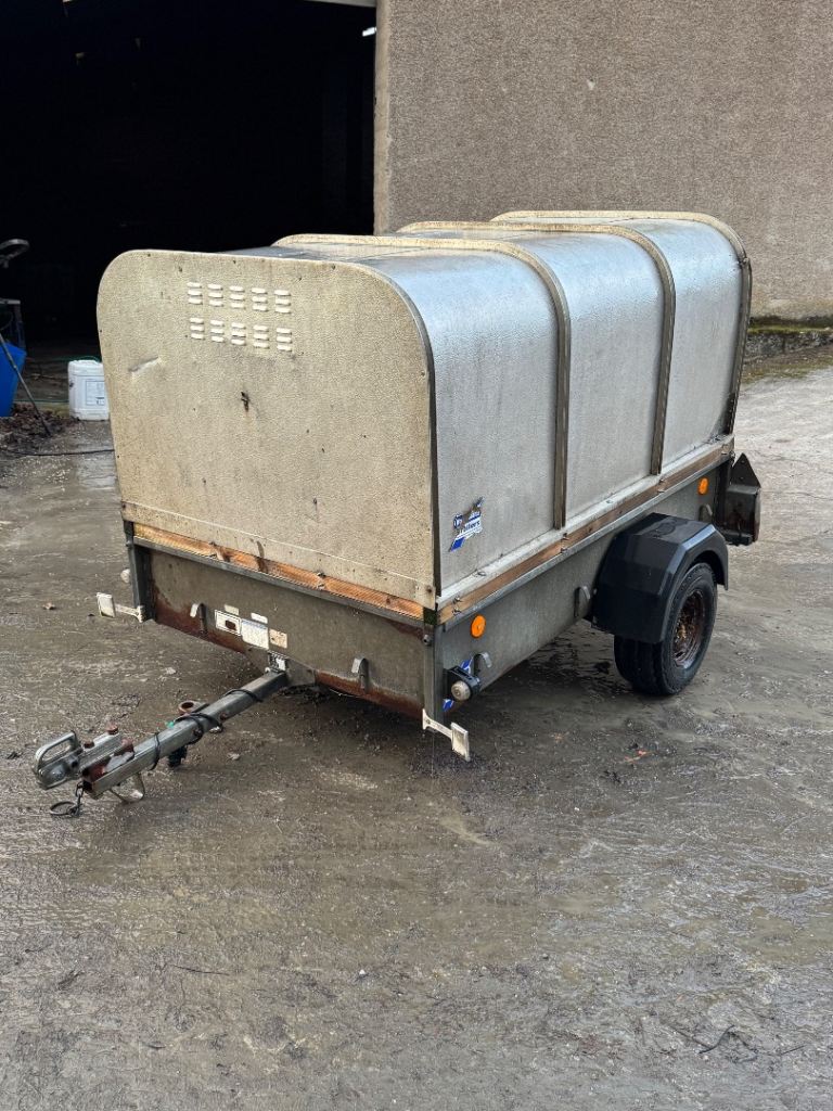 Ifor Williams p6e livestock trailer 