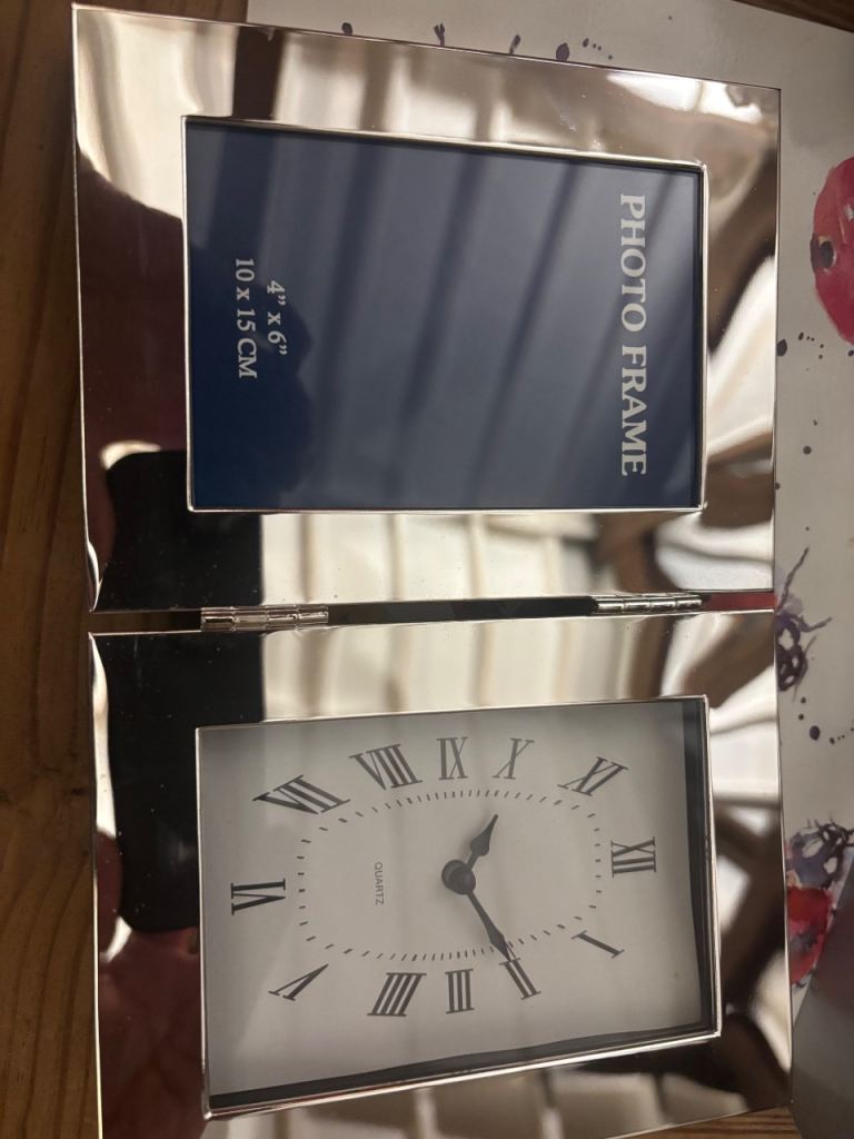 image for Silverplated clock and photo frame 