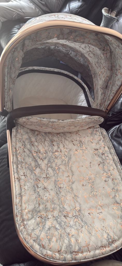 MB500 3-in-1 Travel System - Rose Gold Marble