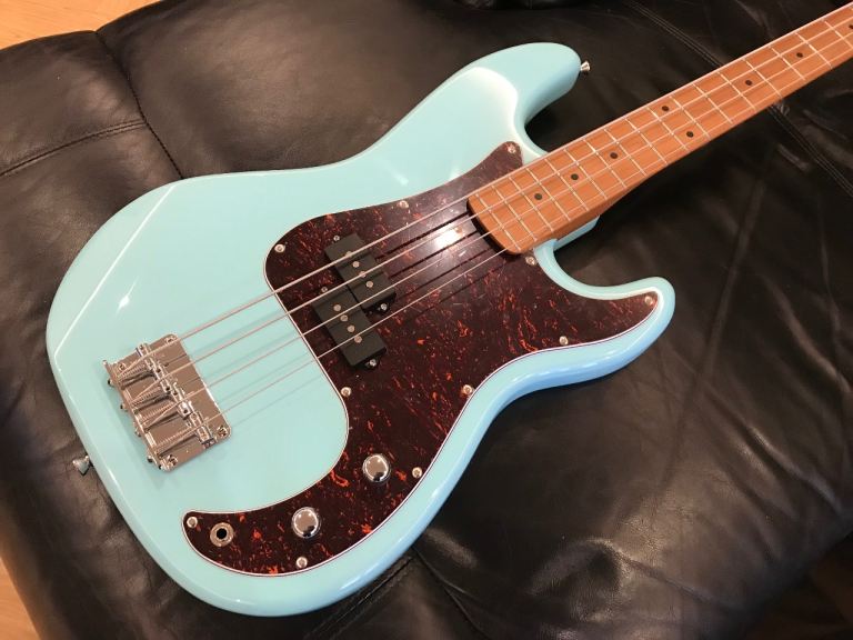Fazley Sunset Series Piranha 4 Sky Blue Electric Bass Guitar with Gig Bag, new!