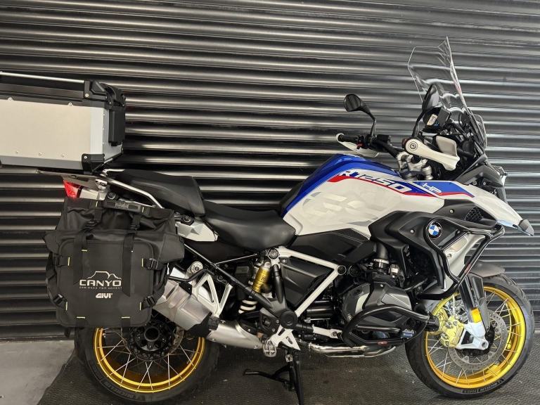 BMW R1250GS Rallye TE TFT Chigiee-Luggage Many Expensive Options-