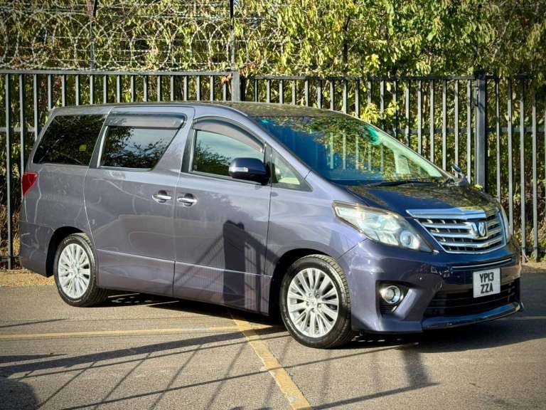 2013 Toyota Alphard S-Package 7Seater MPV Petrol Automatic