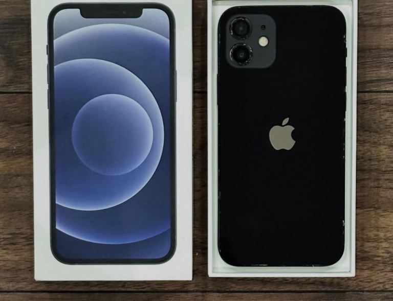 iPhone 12 Black