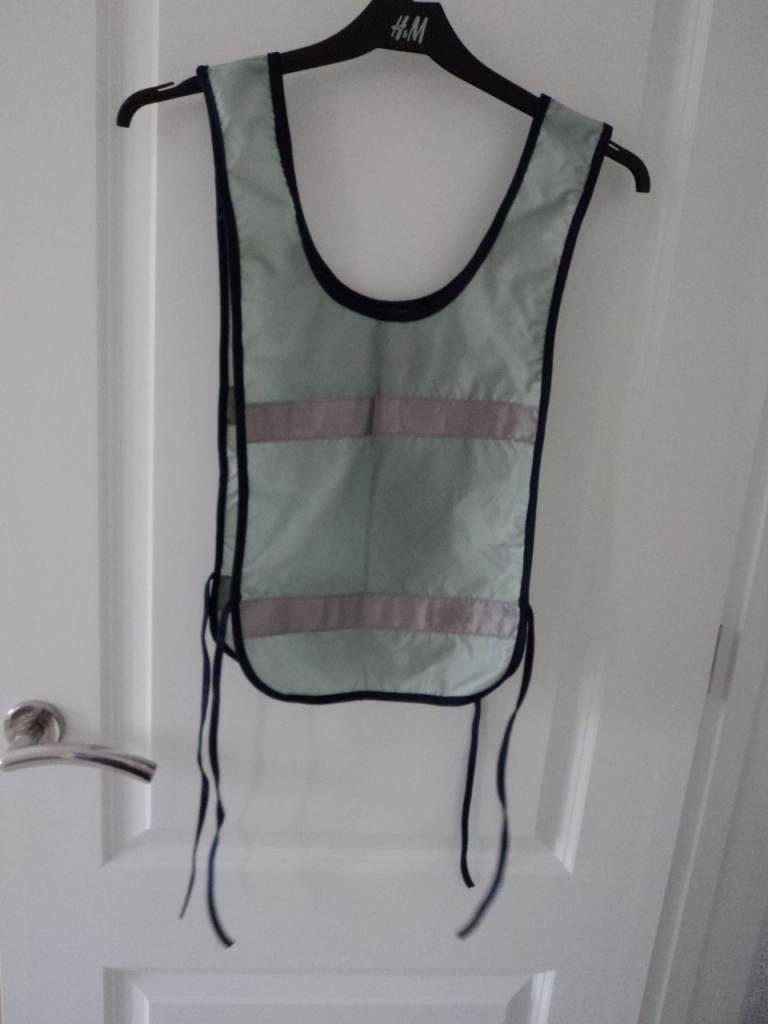 FREE: Hi Viz running bib.