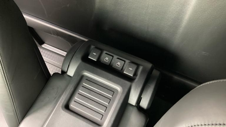 2024 Land Rover Defender 90 Diesel 3.0 D250 Hard Top X-Dynamic HSE Auto [3 Seat] Hard Top Diesel ...