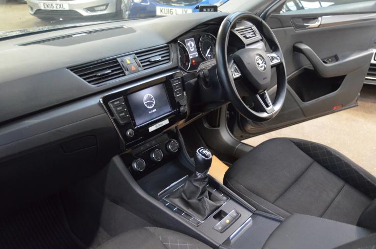 2019 Skoda Superb 1.6 TDI 120 S Estate  Diesel Manual