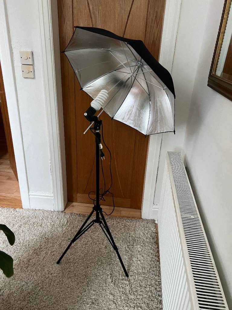 3x photography lamps + stand + muslin backdrop 