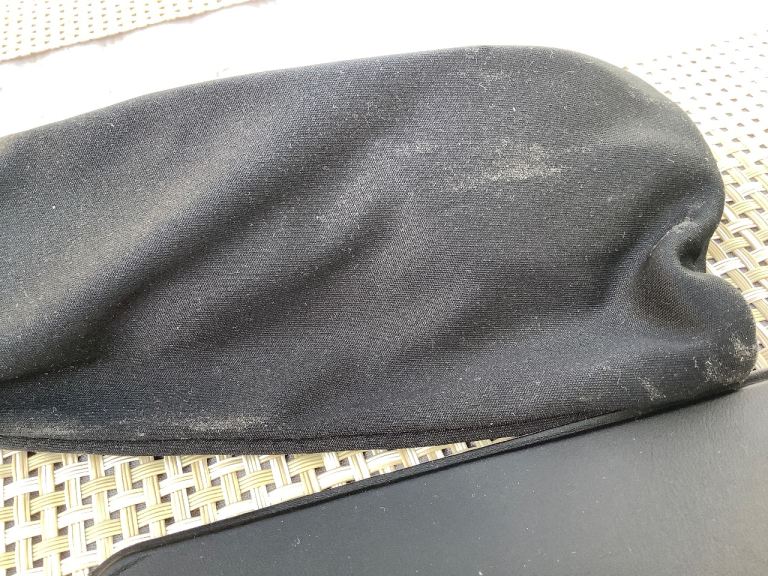 Long evening gloves wanted for a project