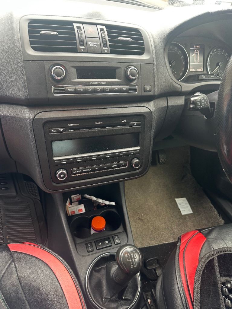 Skoda, FABIA, Estate, 2012, Manual, 1598 (cc), 5 doors