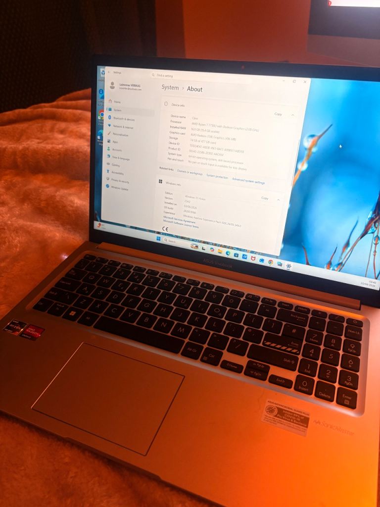 FOR SALE ASUS Vivobook need gone fast