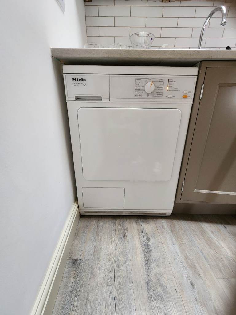 Miele Tumble Dryer T8402C