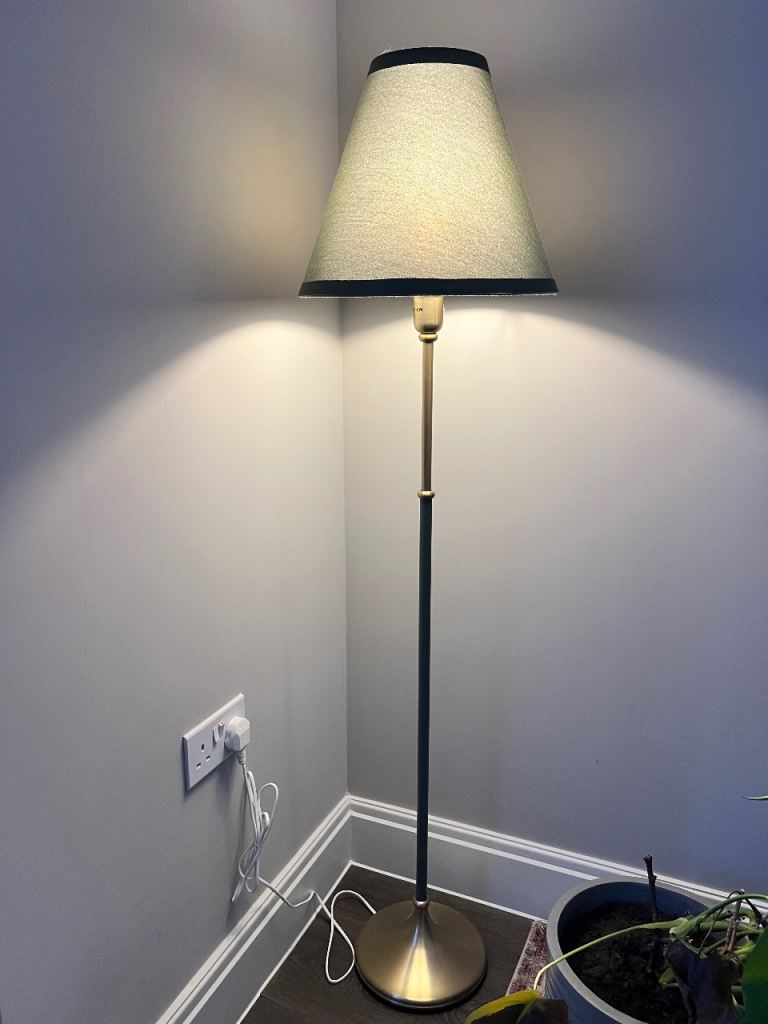 Floor lamp, brass/green-grey