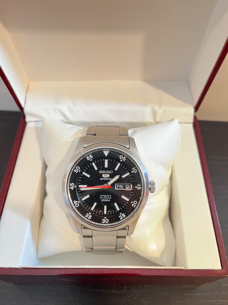 SEIKO 5 SPORTS Men Automatic Watch, 23 Jewels