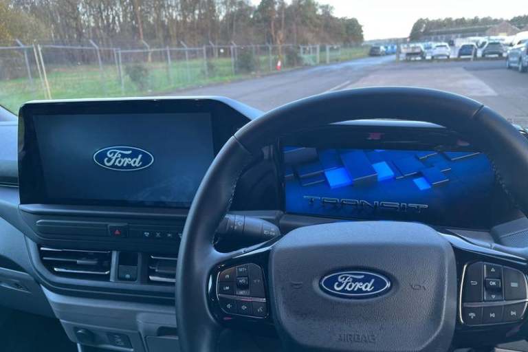 2025 Ford Transit Custom 320 Limited AUTO L2 LWB Double Cab In Van FWD 2.5 PHEV 232ps Low Roof Au...