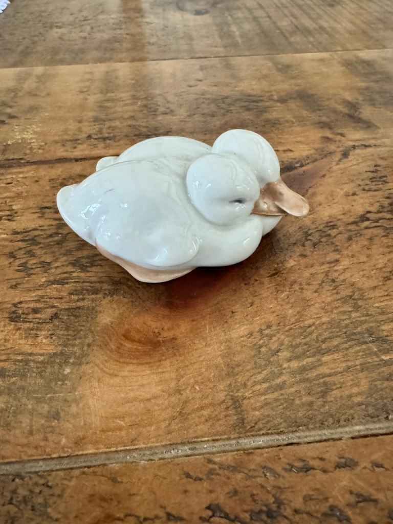 Royal Copenhagen Duckling Figurine 516 – White Ceramic