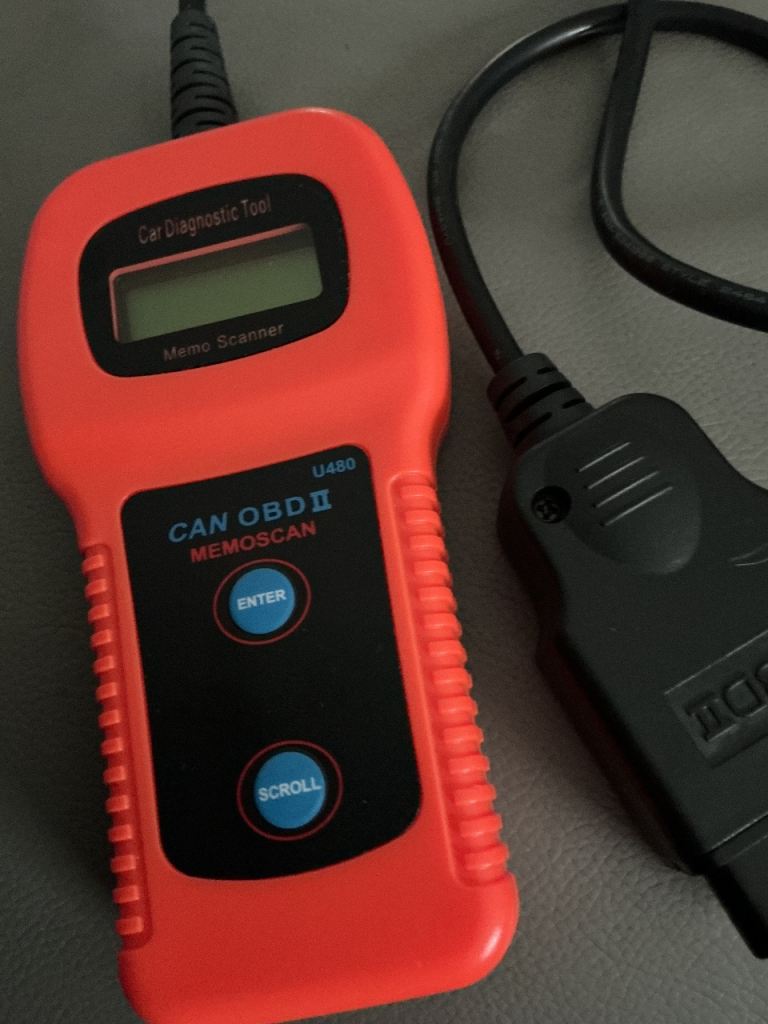 Car diagnostic tool OBD Scanner u480