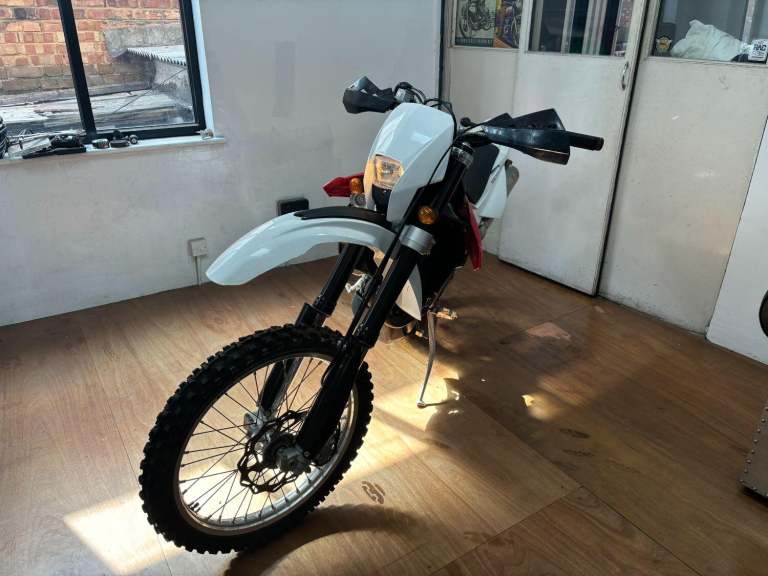 HUSQVARNA TE Red Manual Petrol 2012