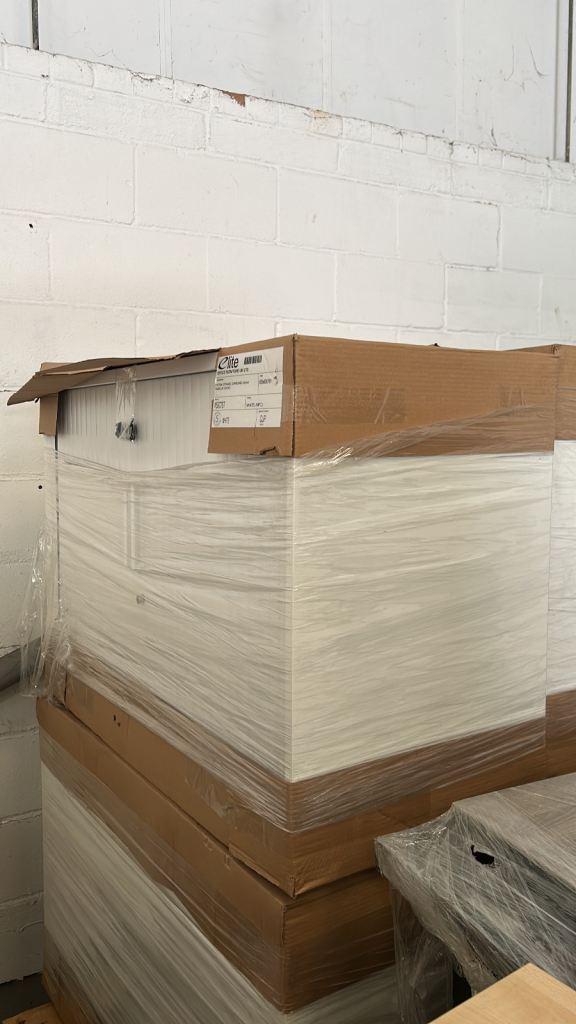 Office desk for sale new 