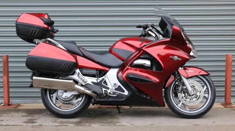Honda ST1300 PAN EUROPEAN 2005